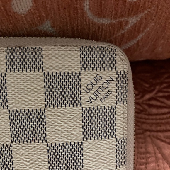 Louis Vuitton Women’s Damier Azur Zip Wallet - Picture 2 of 9